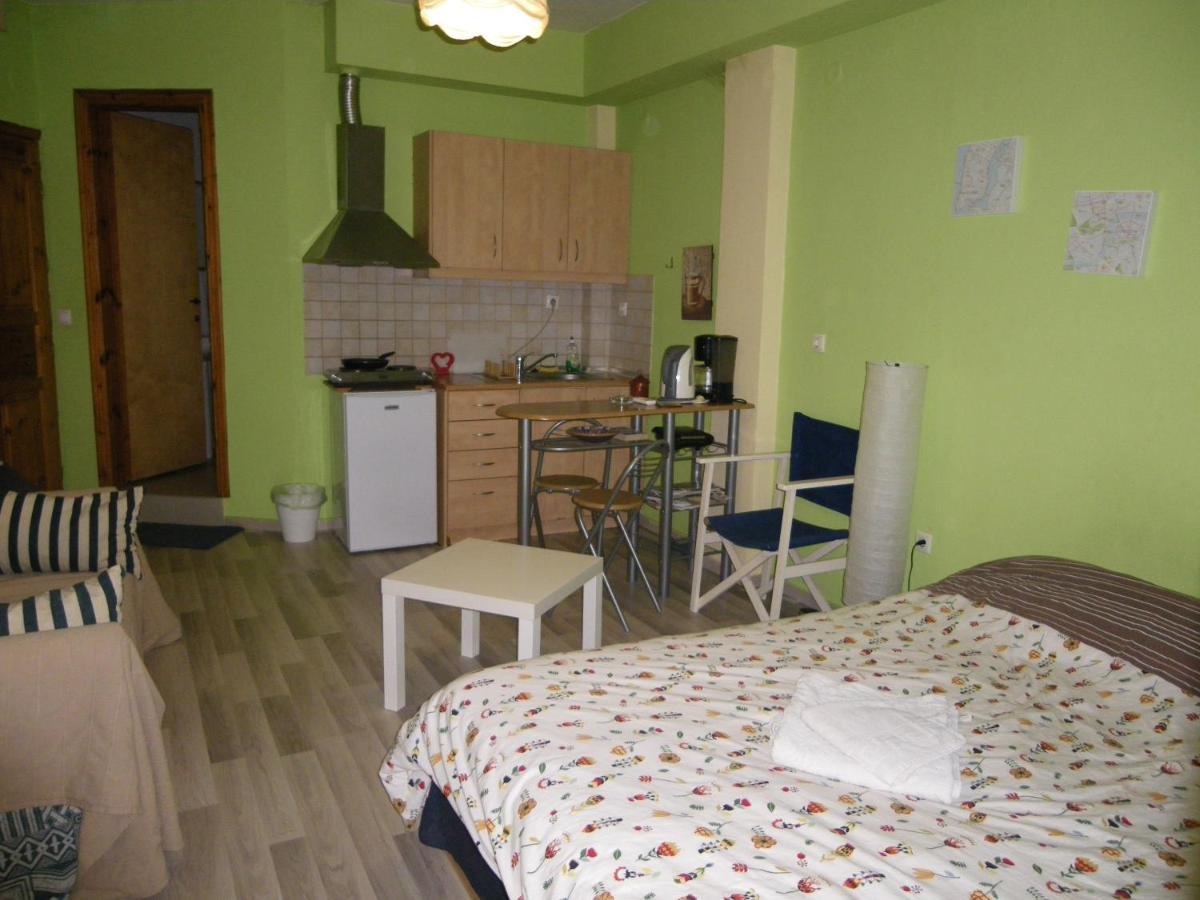Homy Cozy Studio Towards The Centre 塞萨洛尼基 外观 照片